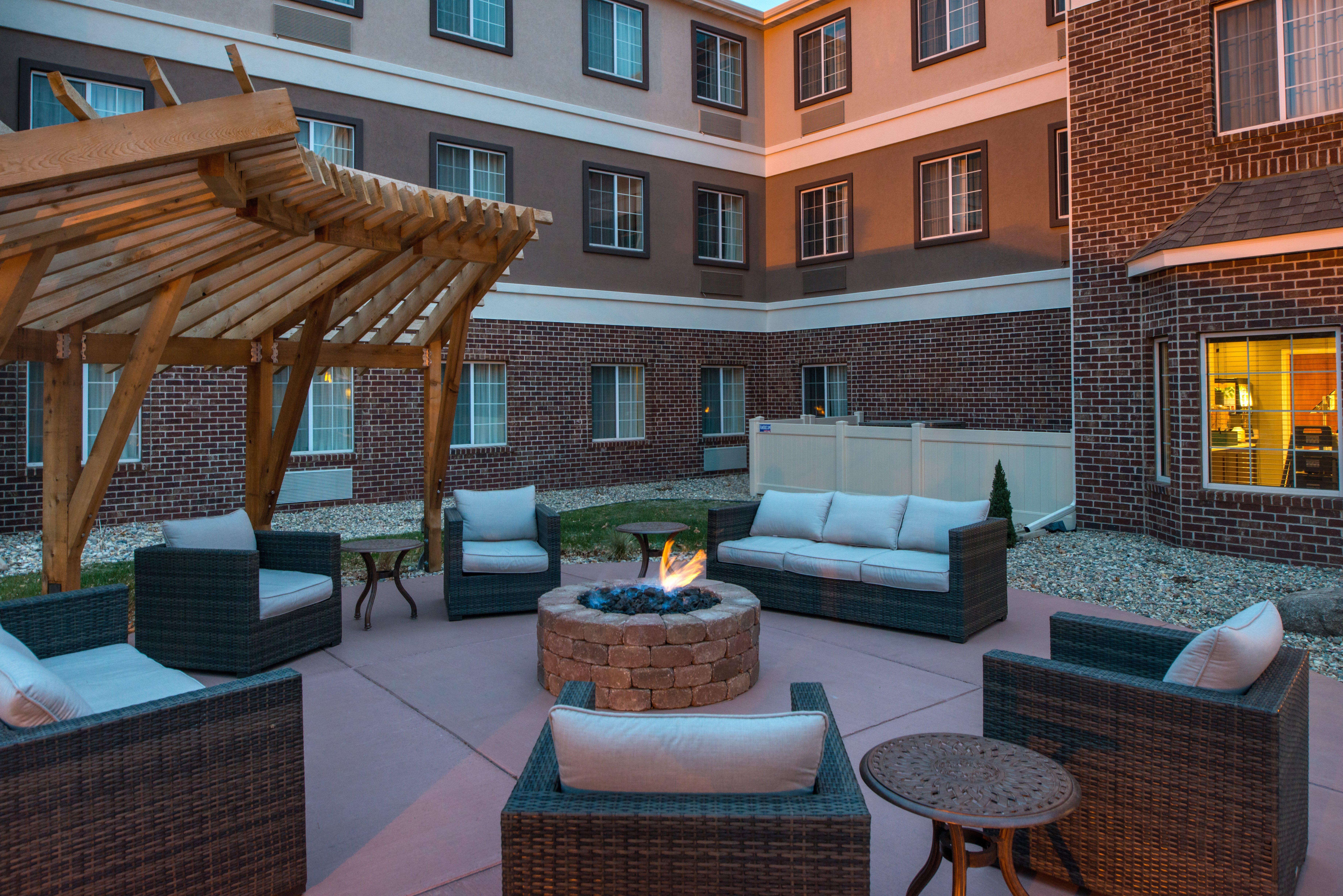 Staybridge Suites Sioux Falls At Empire Mall By Ihg Ngoại thất bức ảnh